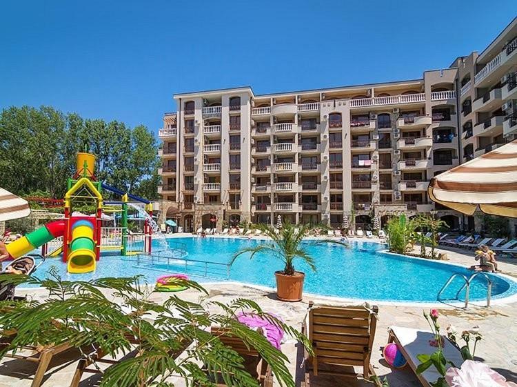 Destination Bulgaria 2000 Cascadas Private Summer Family Apartments Pantai Sunny Bagian luar foto