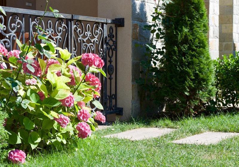 Destination Bulgaria 2000 Cascadas Private Summer Family Apartments Pantai Sunny Bagian luar foto